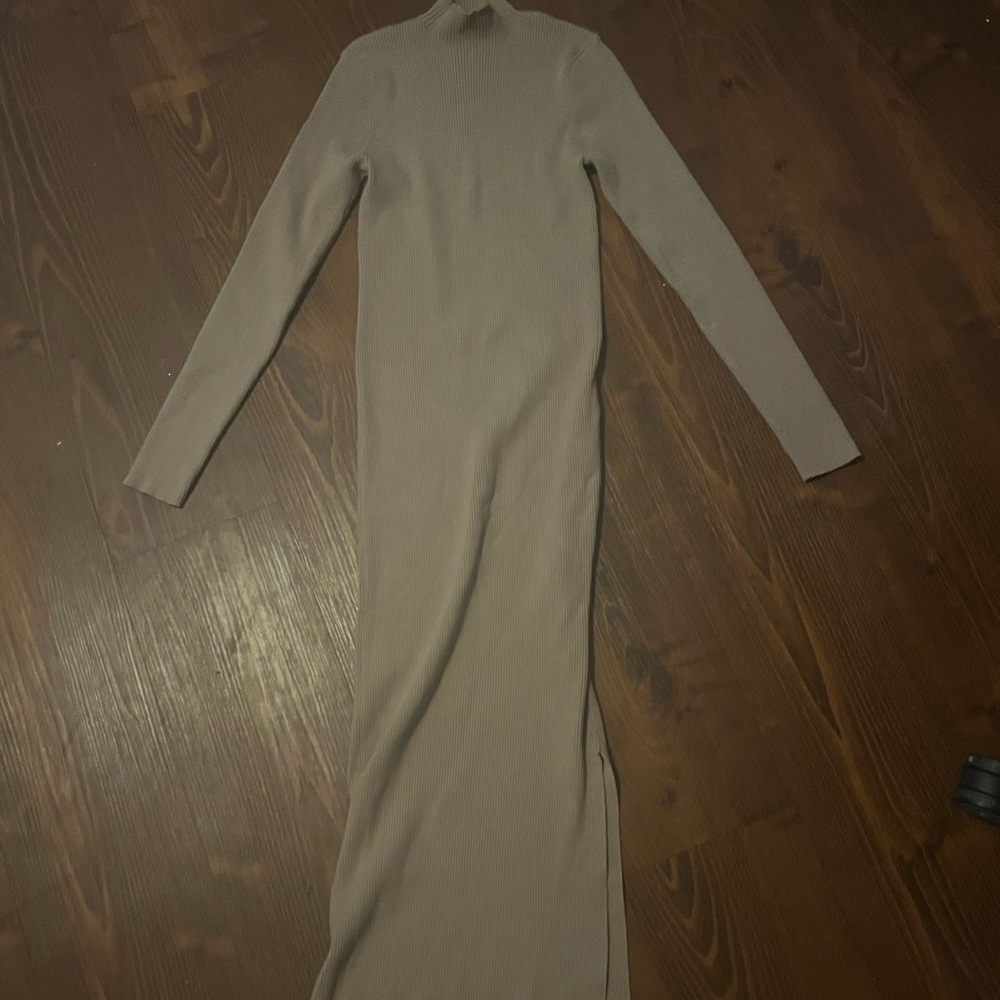 Elegant VICI Tan Long Sleeve Dress